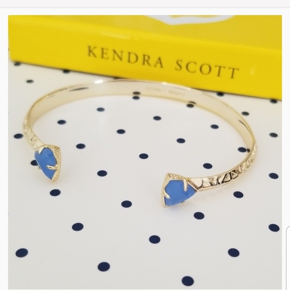 Kendra Scott Jewelry - NWOT Kendra Scott periwinkle Grady bracelet